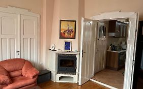 Albert Guest House